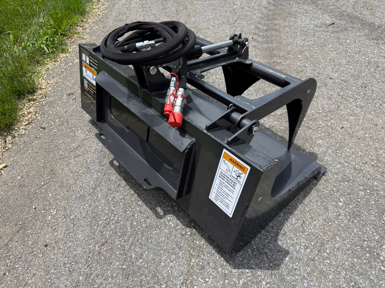 New 44" Wolverine Mini Skid Steer Grapple Bucket