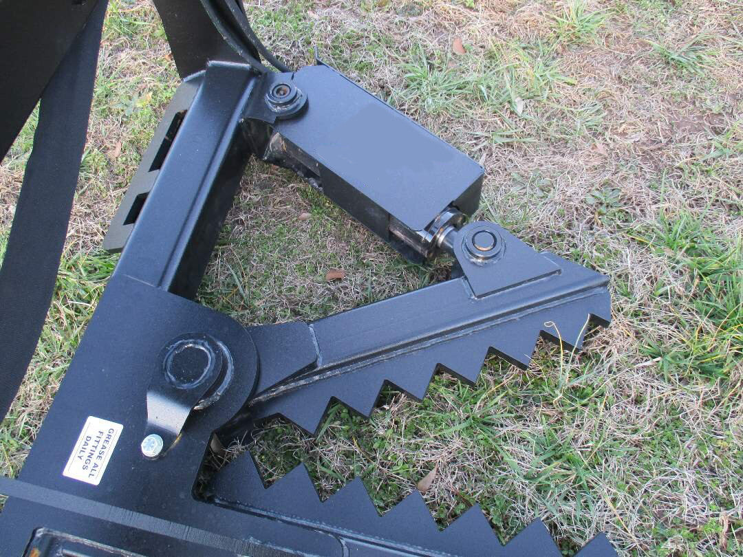 2024 New Xtreme Series Tree Fence Post Puller Skid Steer Attachment